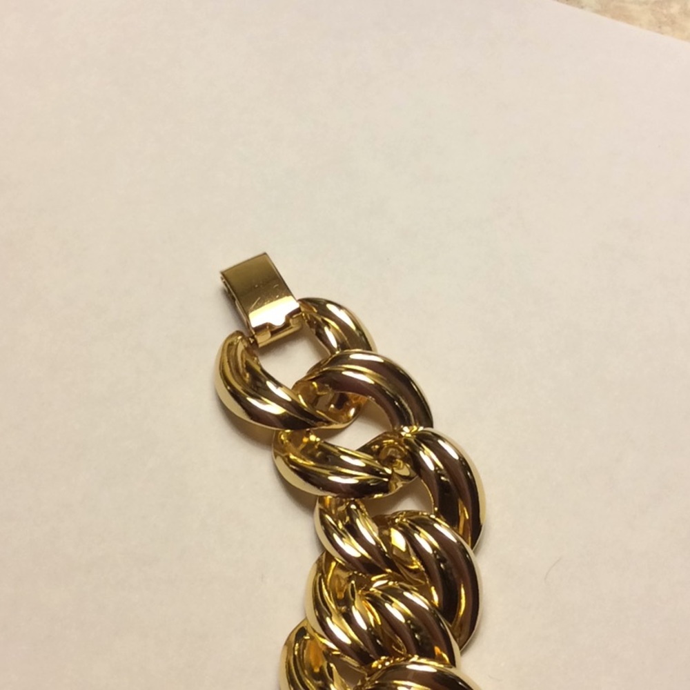Gold Bracelet - Picture 3 of 7